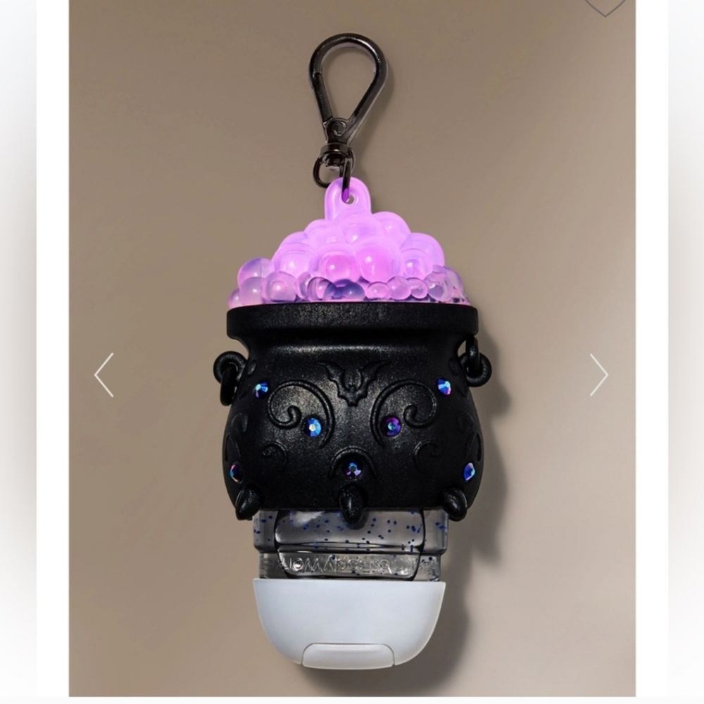 NWT Bath & Body Works Cauldron Pocket Pac Holder/Light Up ✨️💜🖤